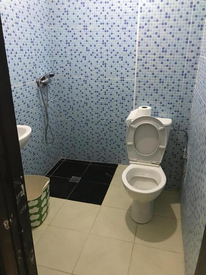 Appartement Familial Proche Aeroport Bab Andalous Tanger エクステリア 写真